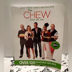 THE CHEW: FOOD, LIFE, FUN COOKBOOK.